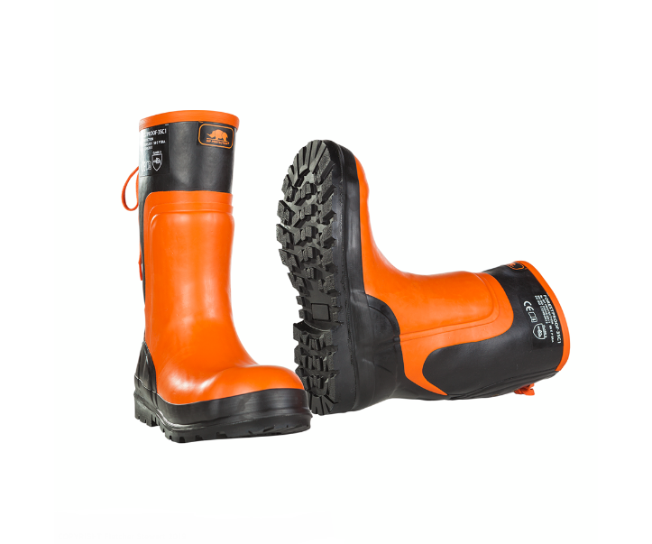 chainsaw proof boots